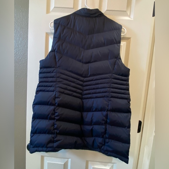 J. Jill down vest- navy blue - Picture 2 of 8